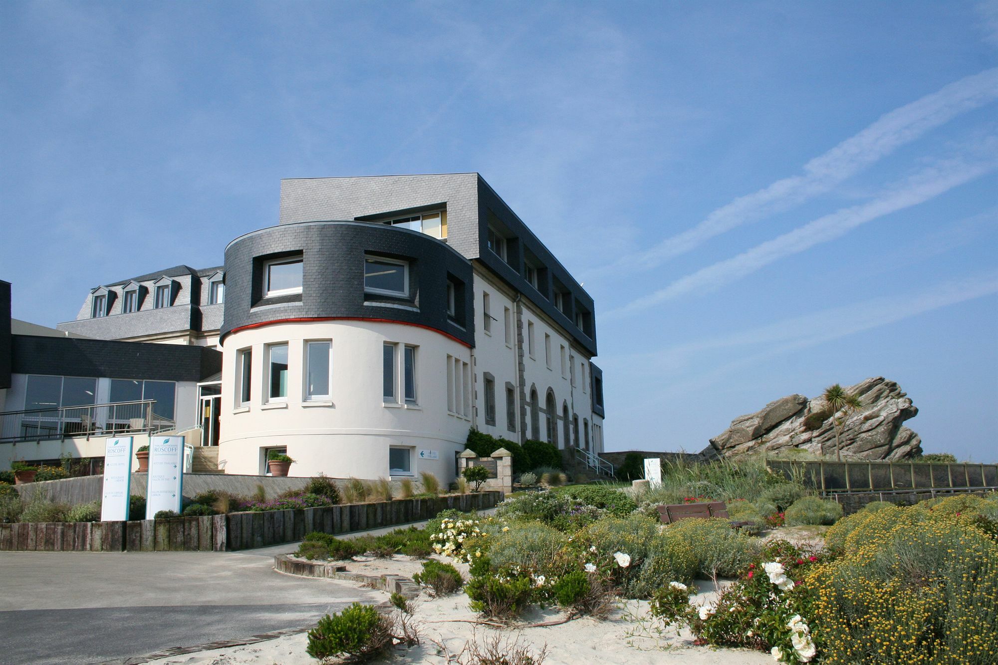 Hotel Valdys Thalasso & Spa - Beau Rivage Roscoff Buitenkant foto